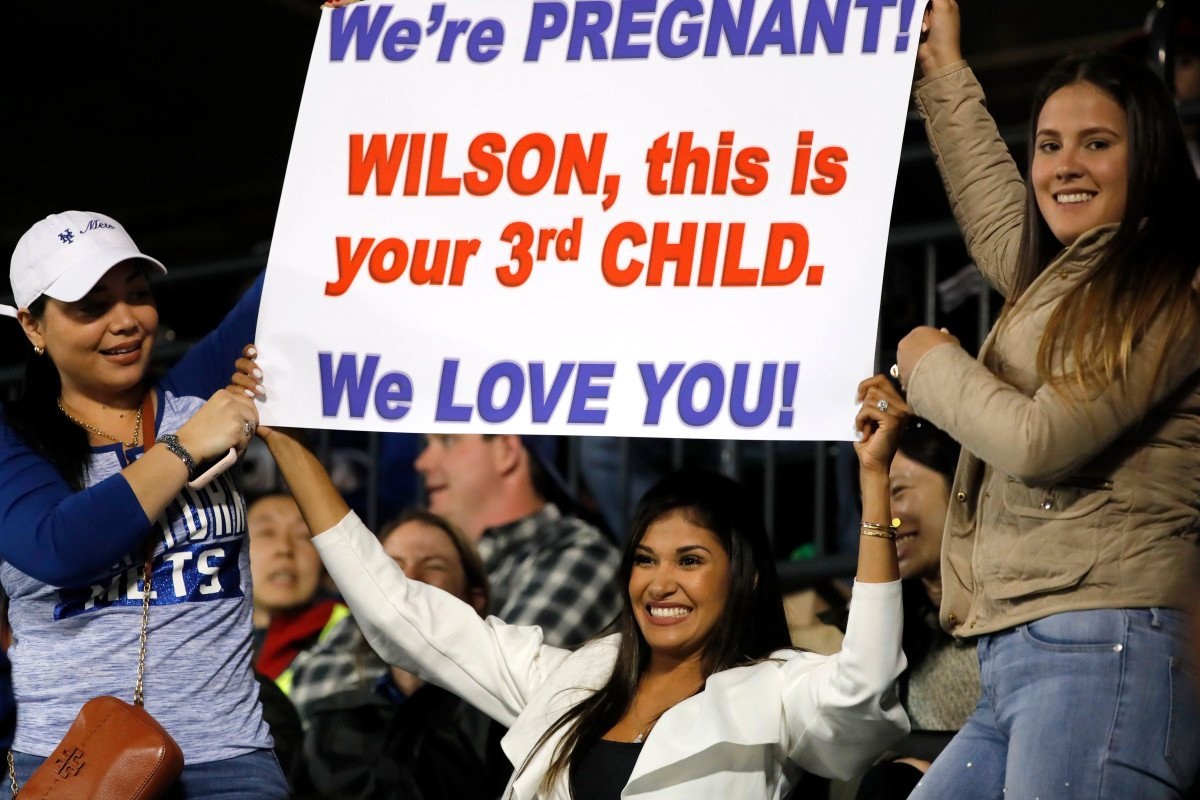 Phillies Player And Wife Expecting Baby, Announce On Field