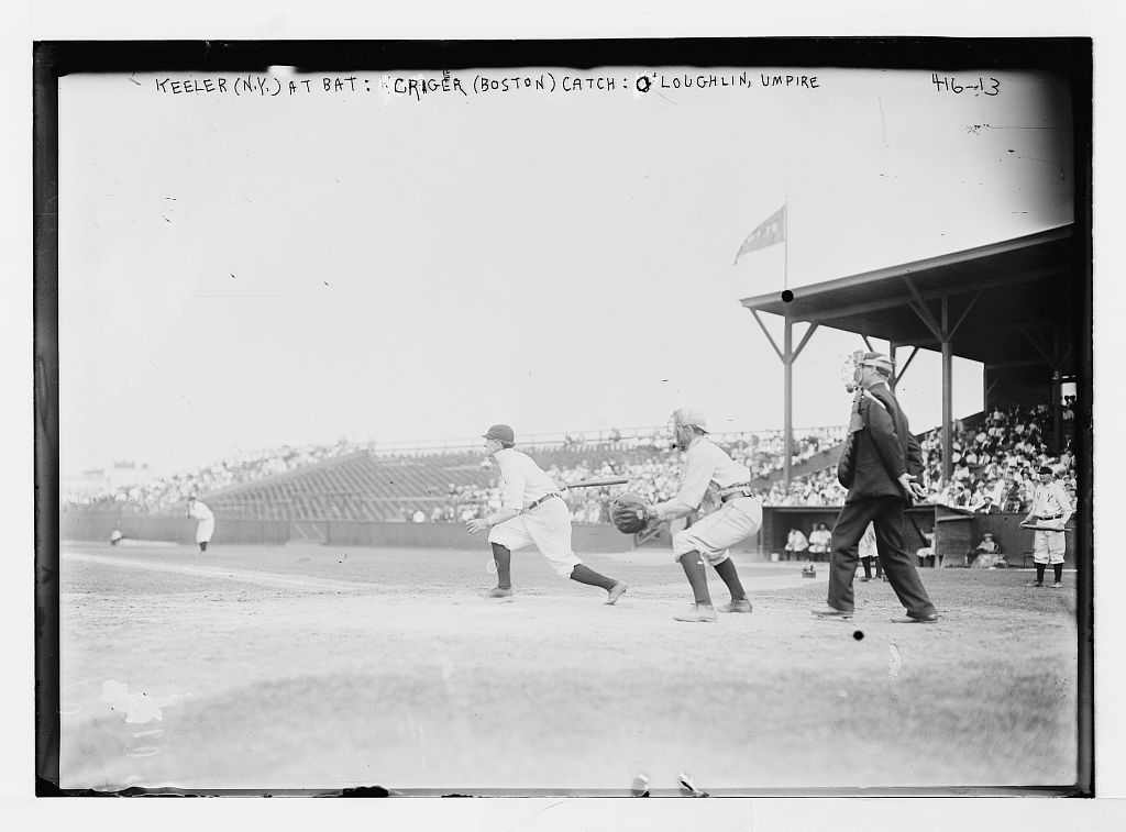 Willie Keeler at bat for the Yankees in 1908. (Library of Congress, Prints & Photographs Division, LC-DIG-ggbain-01981)