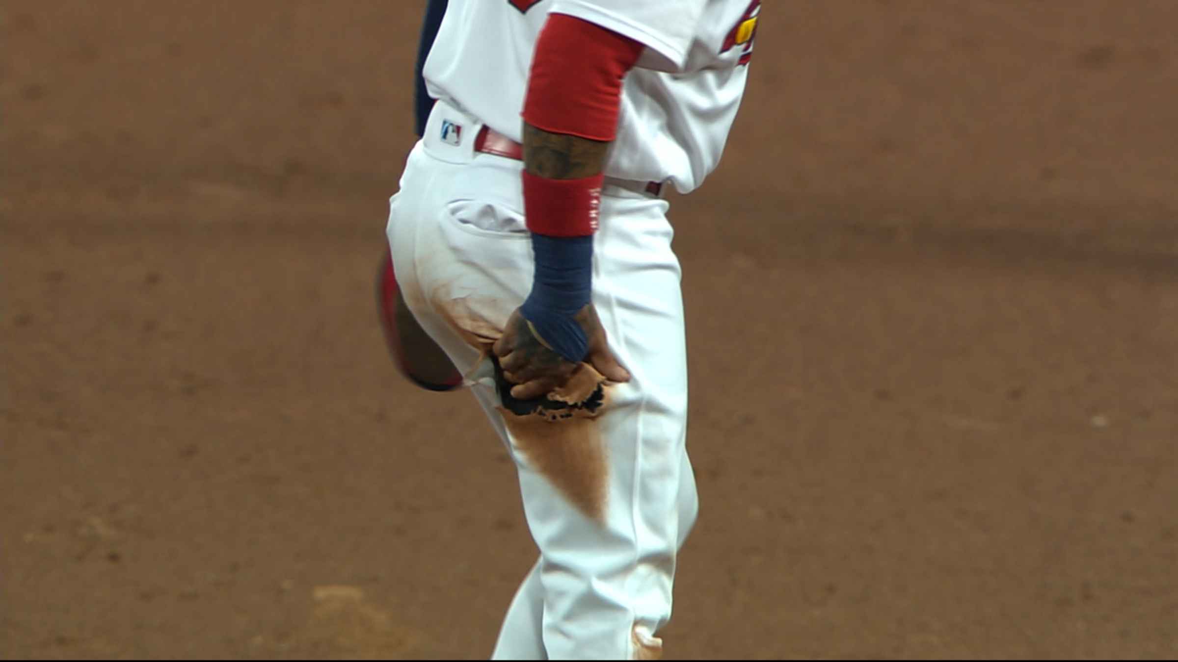 Why Do Baseball Players Wear Oven Mitts?