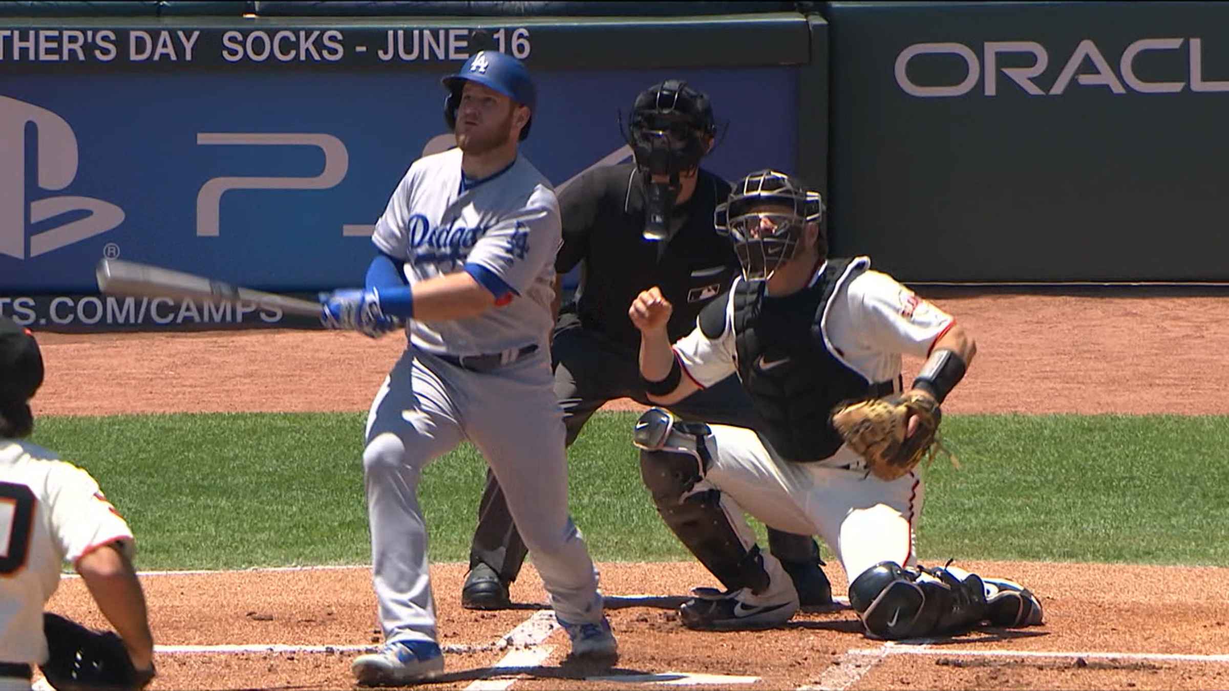 Giants thump Dodgers 9-0: Madison Bumgarner brings the heat for