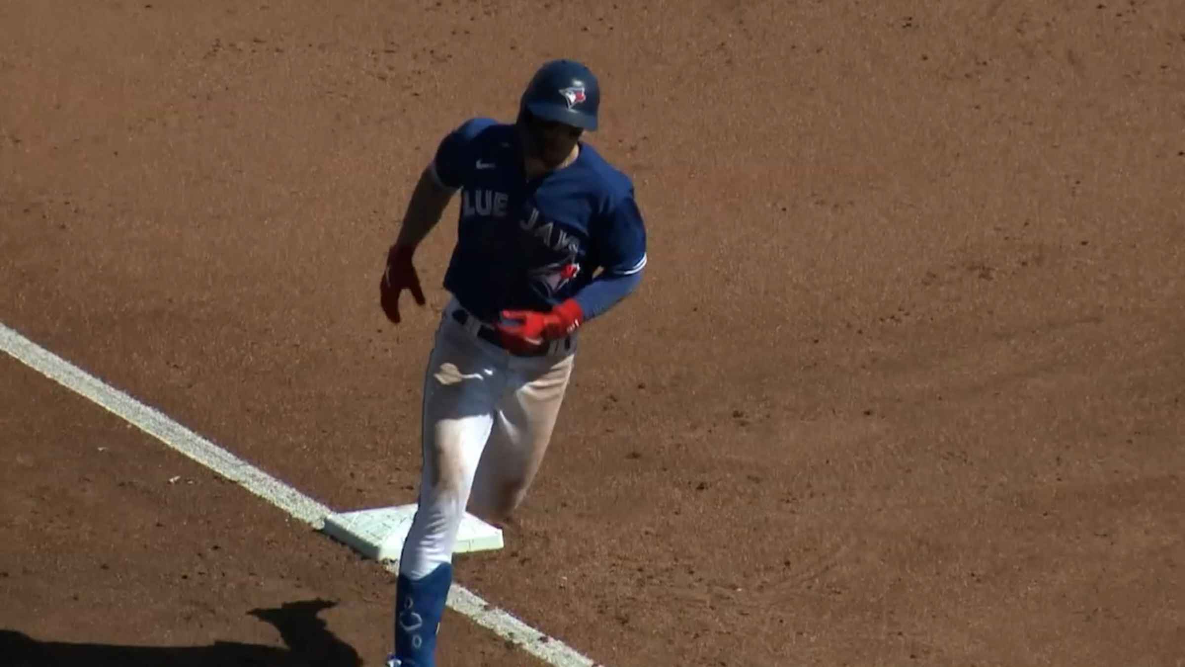 Cavan Biggio's three-run homer(2), 04/24/2023