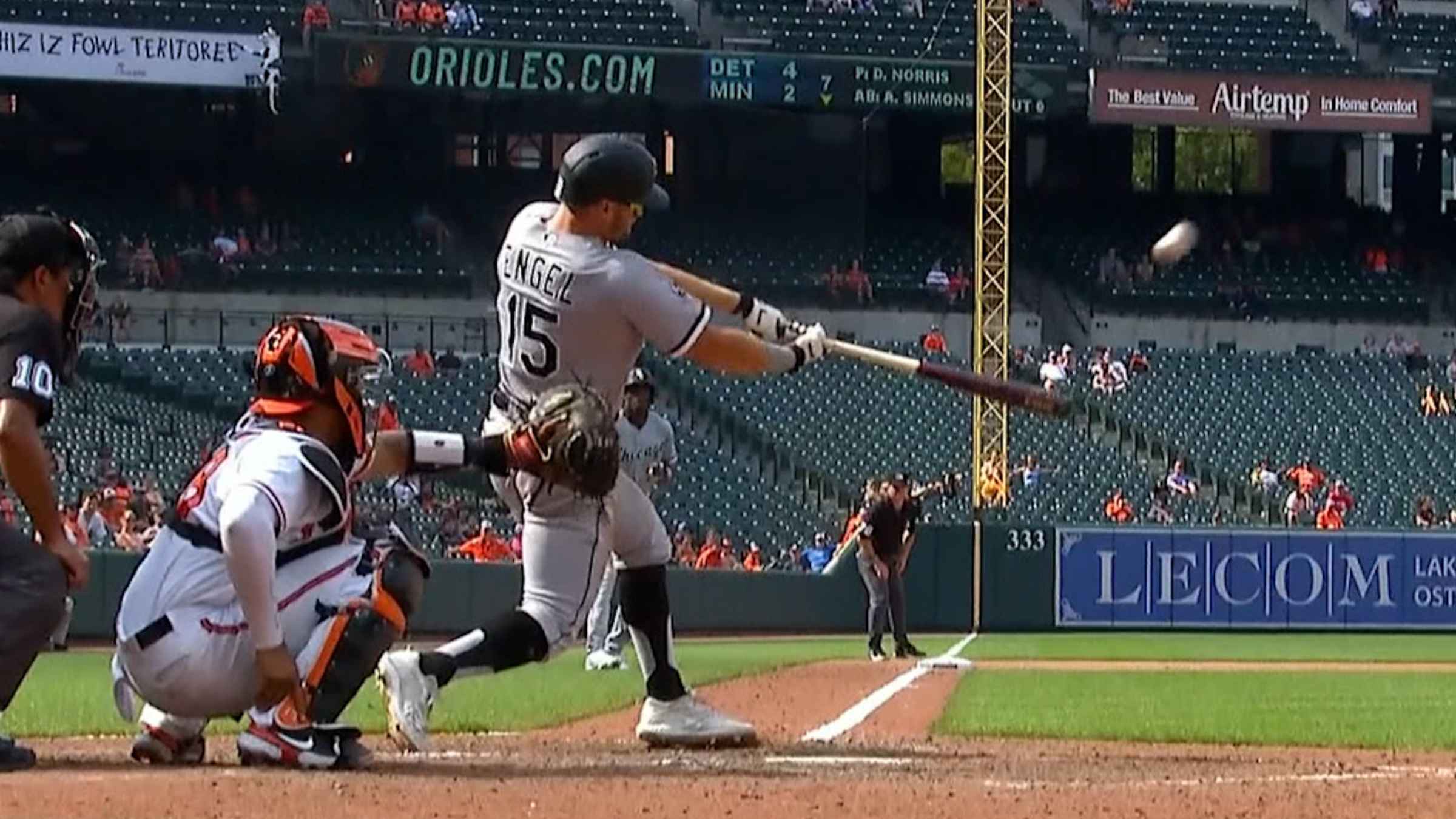 Andrew Vaughn's 2-Run Homer Boosts White Sox to Win Over Yankees