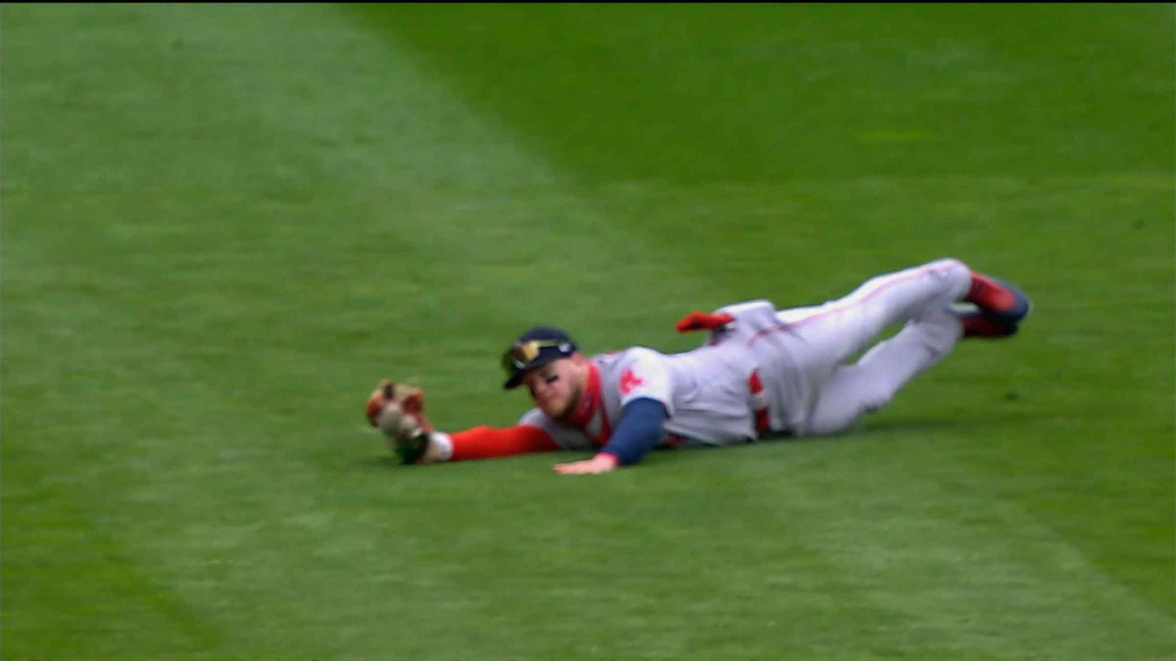 Alex Verdugo's diving catch, 04/08/2022