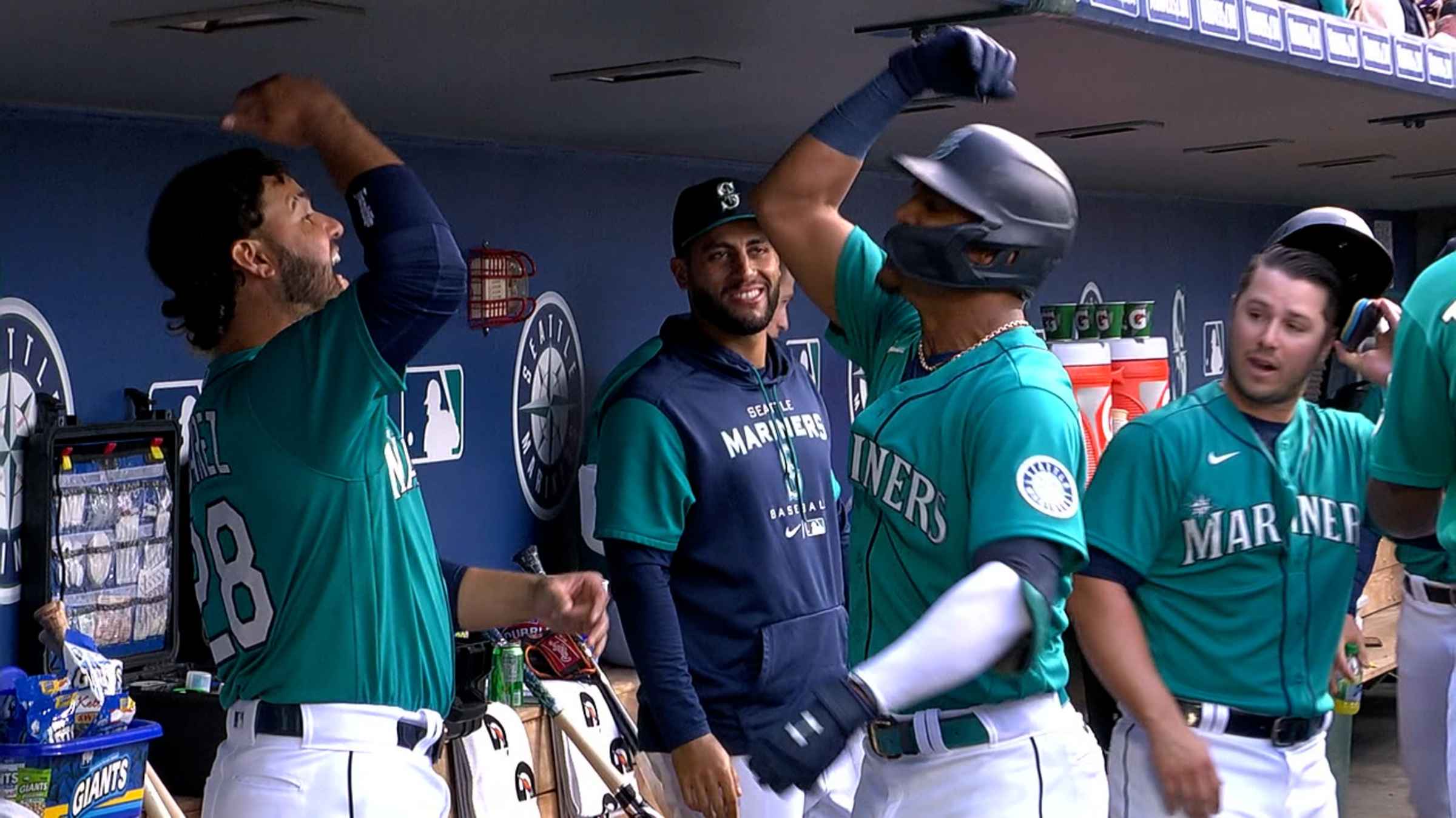 Rodríguez homers and drives in 4 to lead Mariners past Tigers 9-2