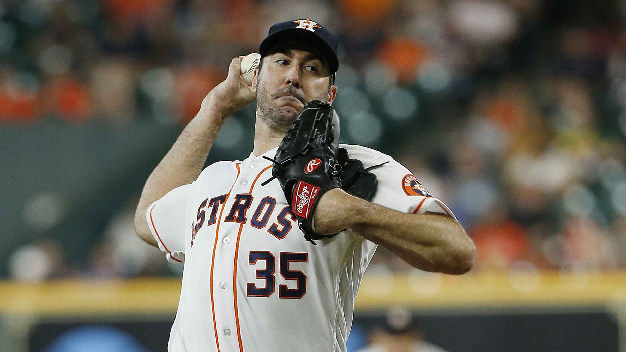 Justin Verlander pitches Astros past White Sox