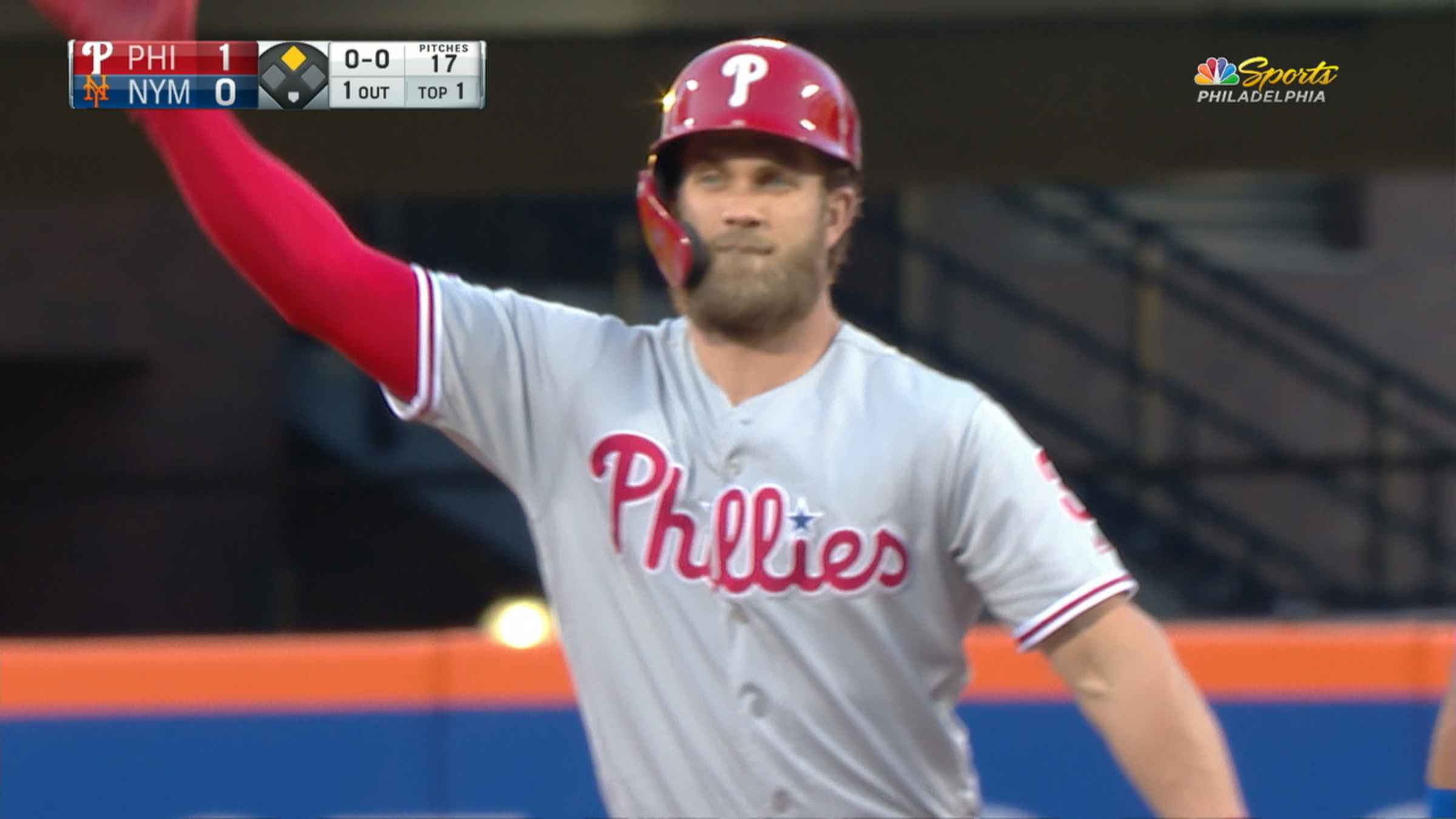 Hoskins homers off Rhame, 04/24/2019