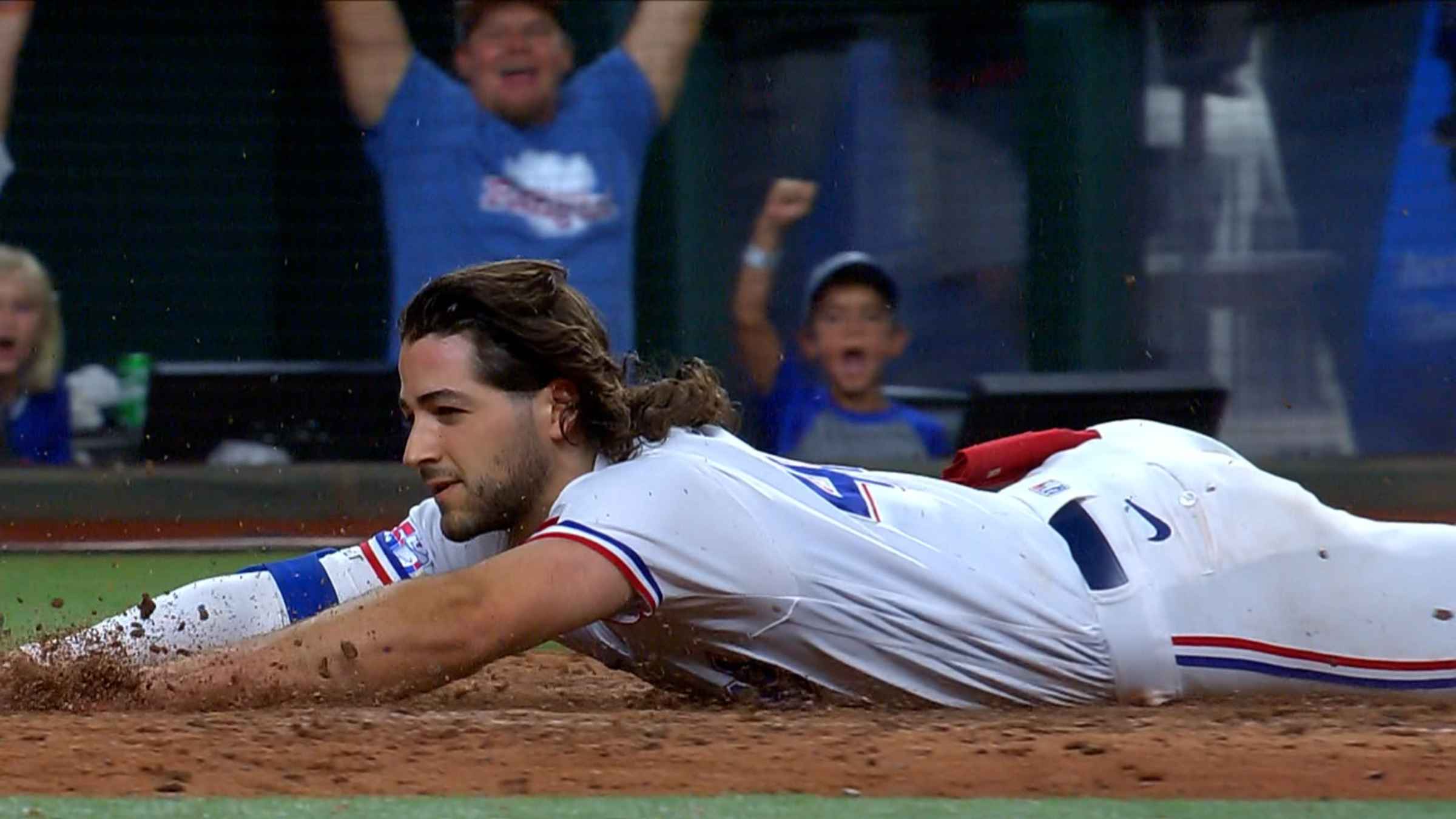 Watch: Rangers rookie Josh Smith hits inside-the-park home run for first  big league 'bomb