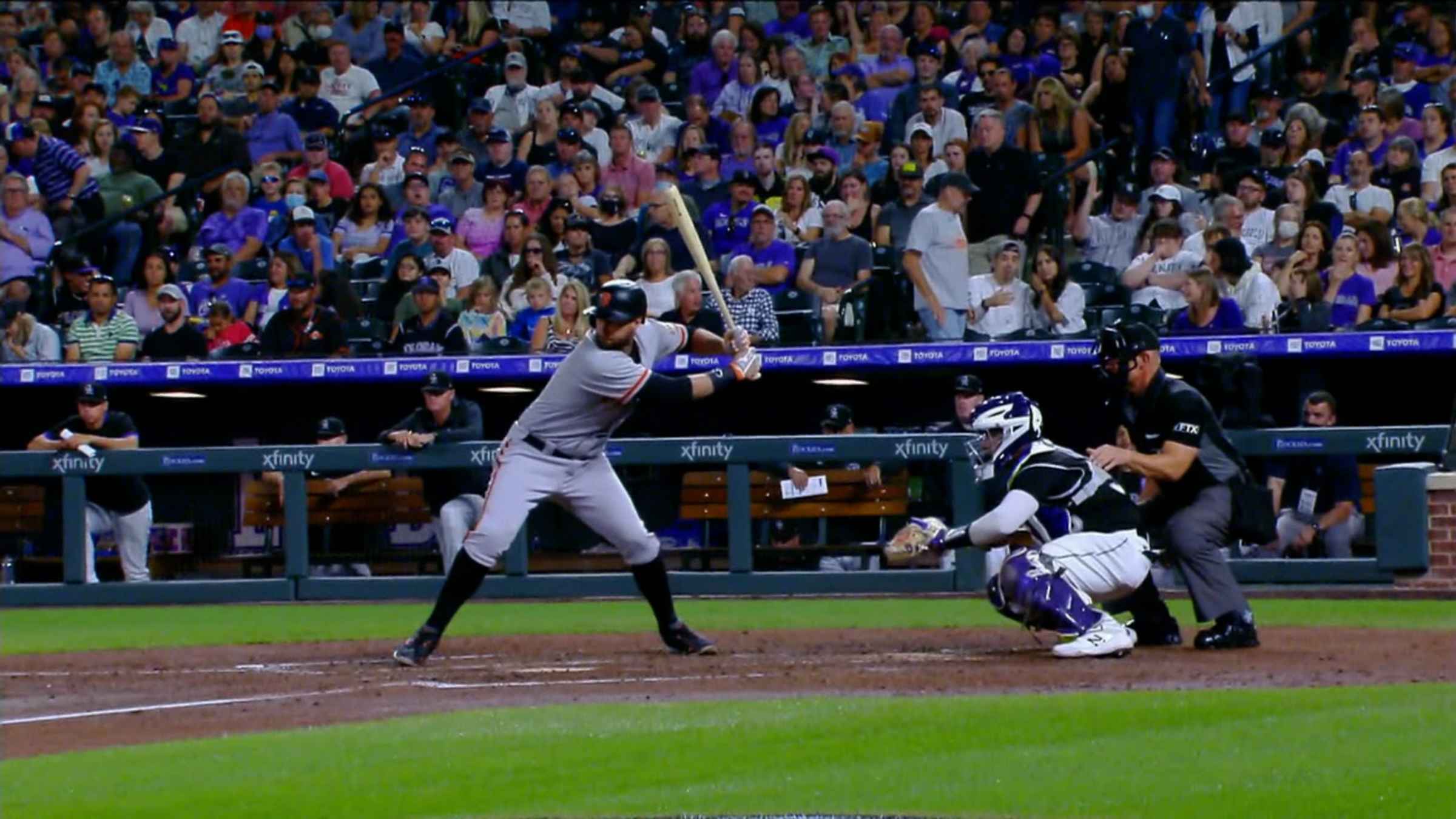 Brandon Belt 3-run Home Run: 9/25/2021 