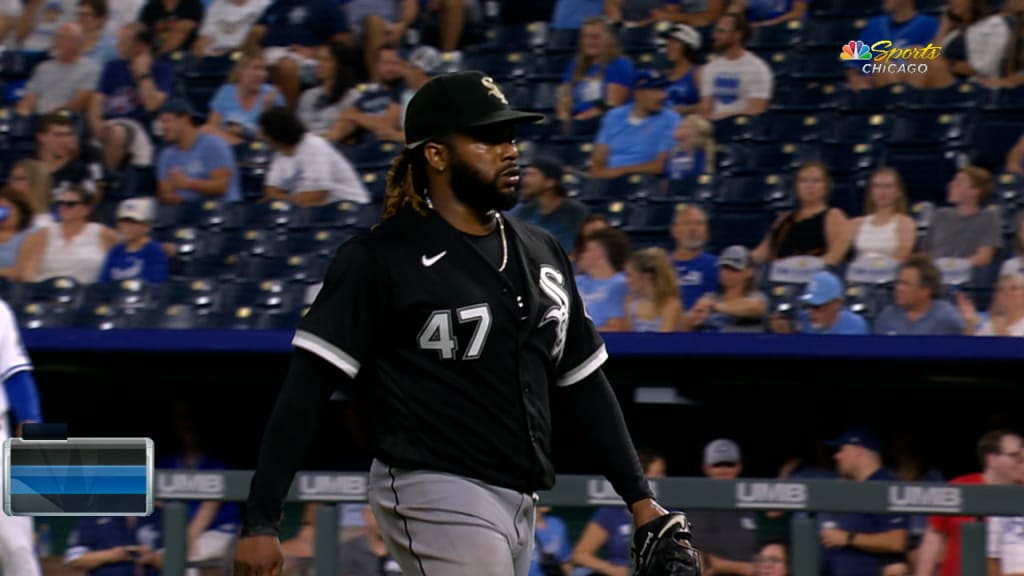 Cueto pulled after three in Royals' loss to White Sox