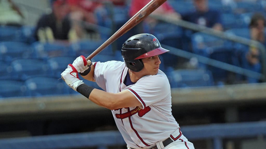 Austin Riley has shown potential of what he can do, but Chipper Jones is helping him make the proper mental adjustments to improve his game. (MiLB)