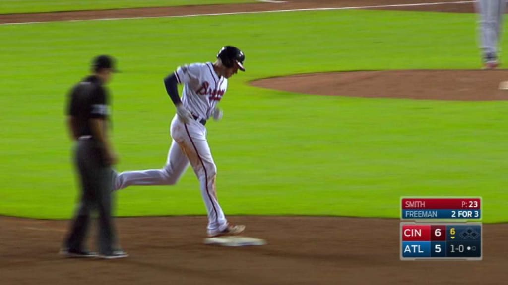 Freeman homers, drives in 3 as Braves edge Phillies 5-4 - The