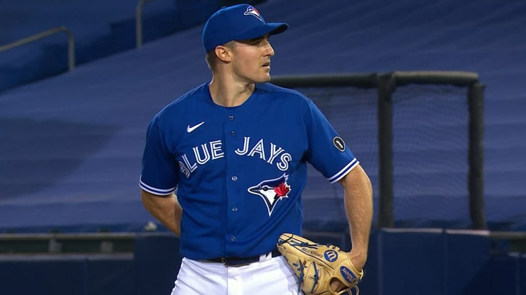 Ross Stripling retires the side 
