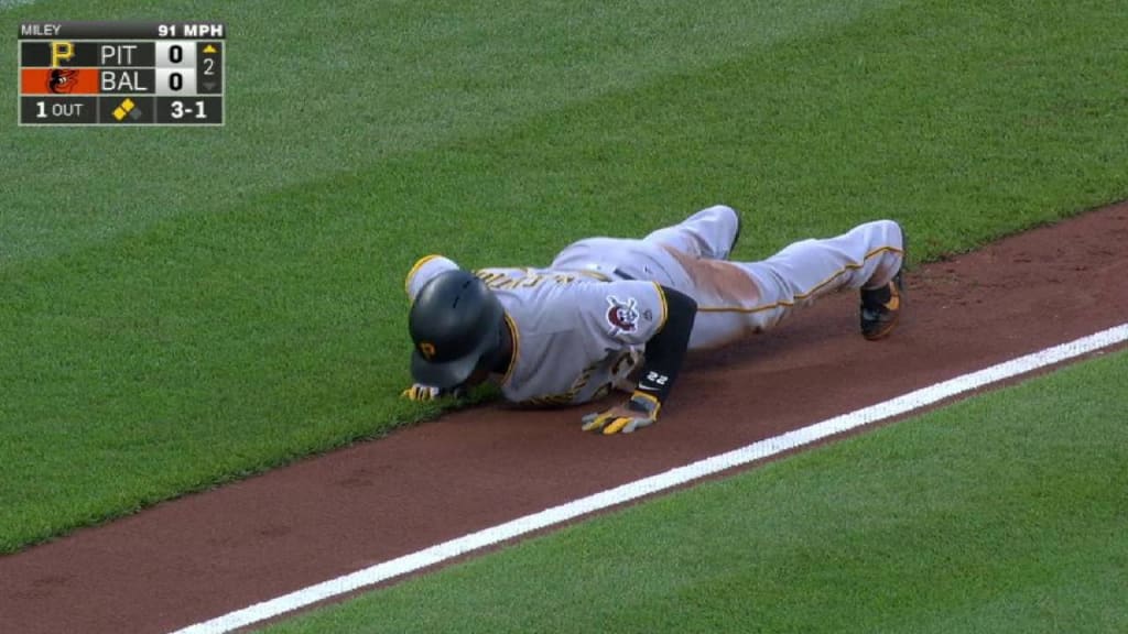McCutchen does push-ups at third