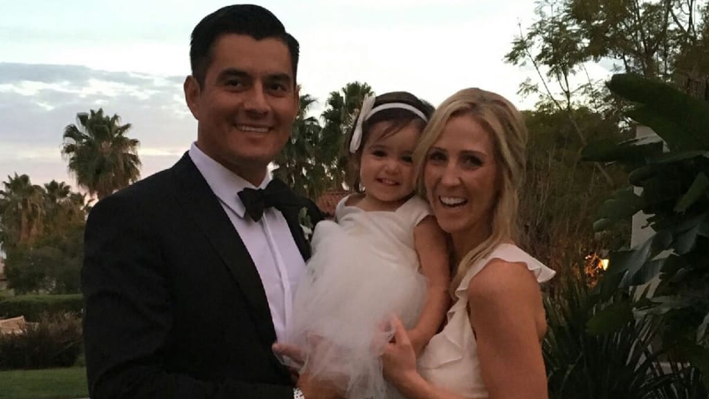 Cesar and Melanie Ramos pose with their daughter, Addison. (Ramos family)