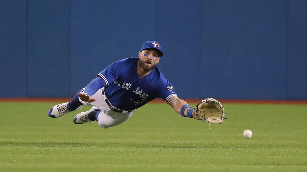 Marcus Stroman tweets support for teammate Kevin Pillar after injury