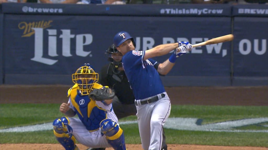 Phillies, Forsythe agree to deal