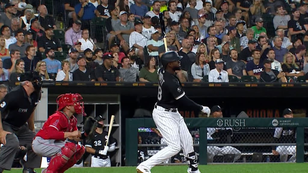 Eloy Jimenez injured himself while celebrating Lucas Giolito's no