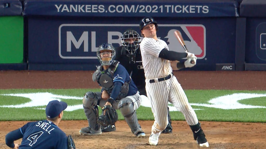 Tanaka hurt by homers in Yankees loss to Texas