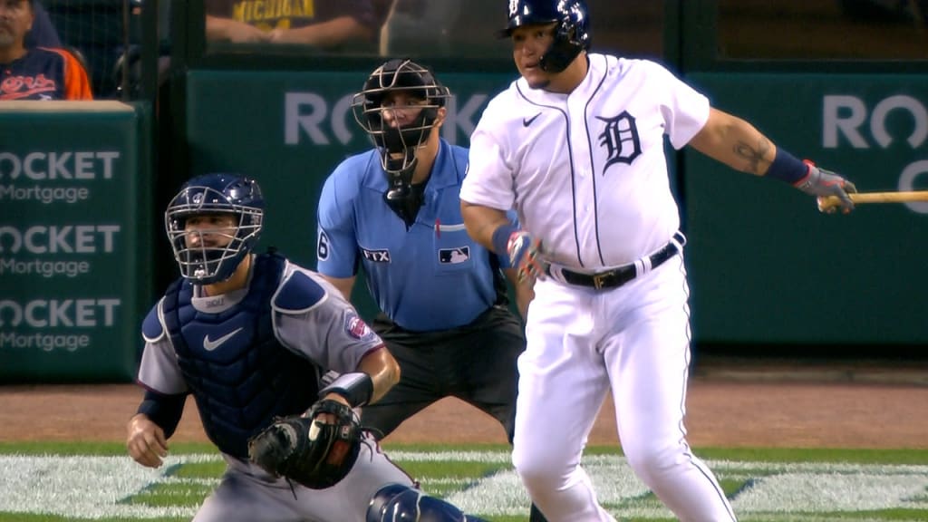 Detroit Tigers catcher Tucker Barnhart (15) looks to the dugout during a  MLB baseball game against the Los Angeles Dodgers, Sunday, May. 1, 2022, in  Los Angeles. The Dodgers defeated the Tigers