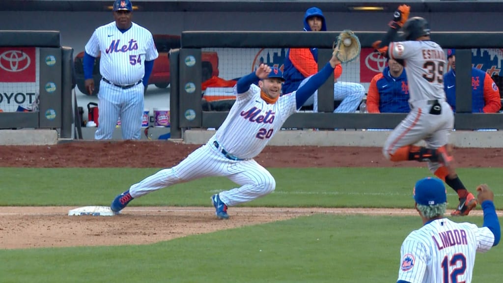 Francisco Lindor hits walk-off single against former team to cap Mets' win  over Guardians in extra innings, National Sports