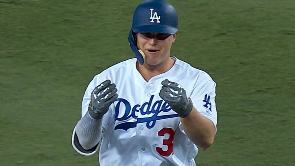 Joc Pederson homers, celebrates with brother