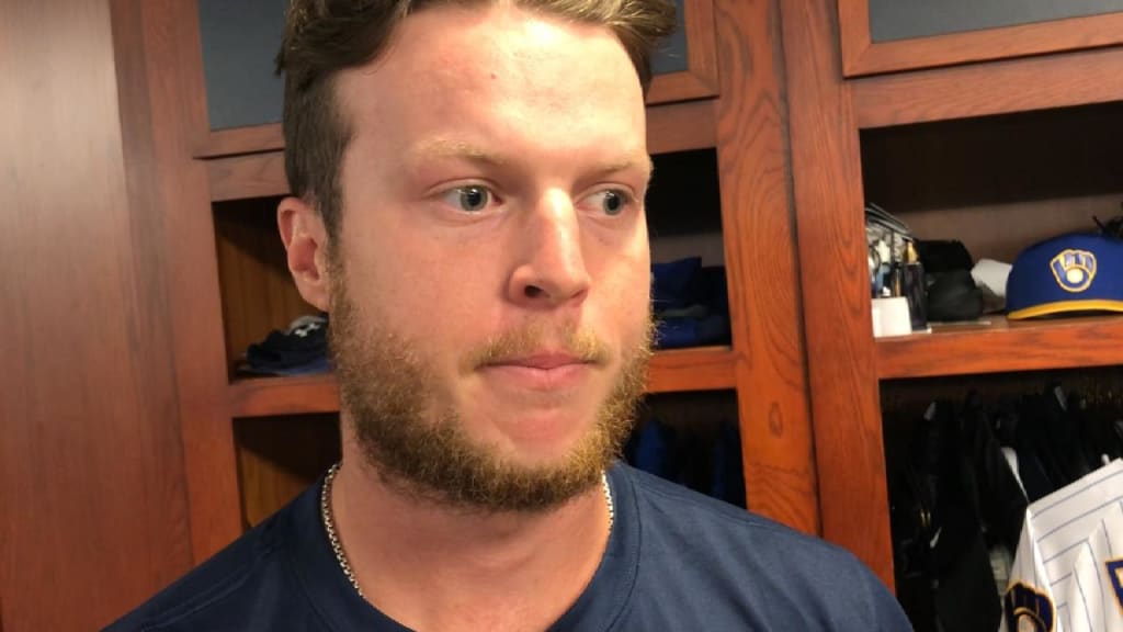 MLB: Josh Hader to sensitivity training over racist, homophobic tweets