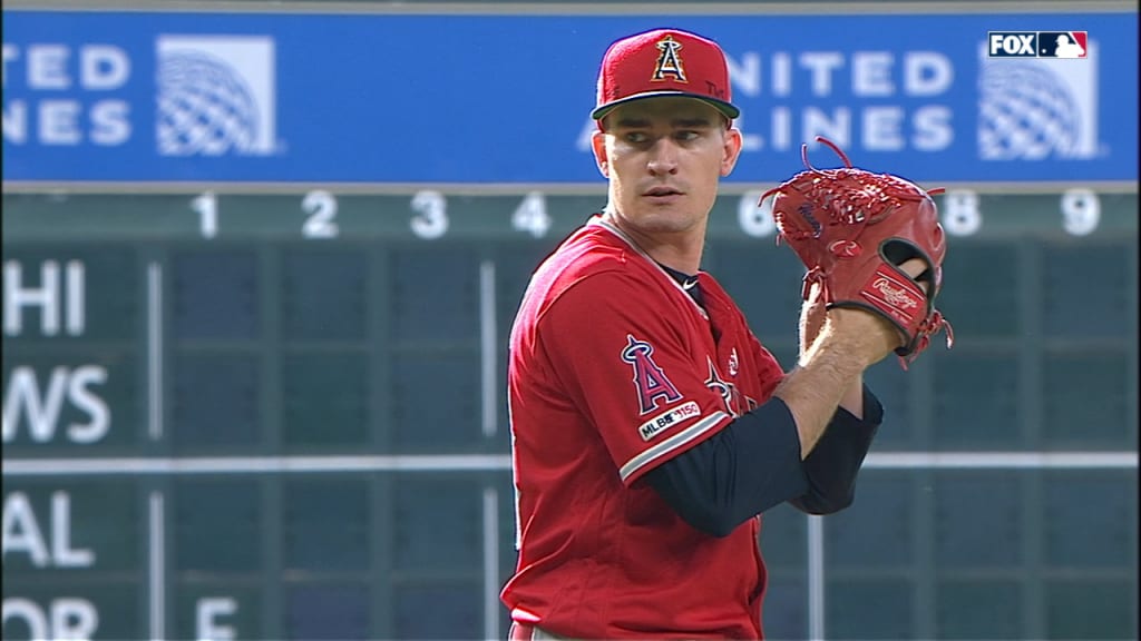 Watch: L.A. Angels pay tribute to Tyler Skaggs, honor him with