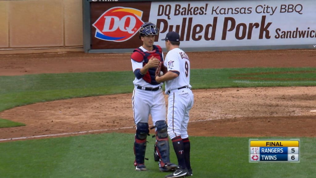 KC@MIN: Dozier slugs three home runs vs. Royals 