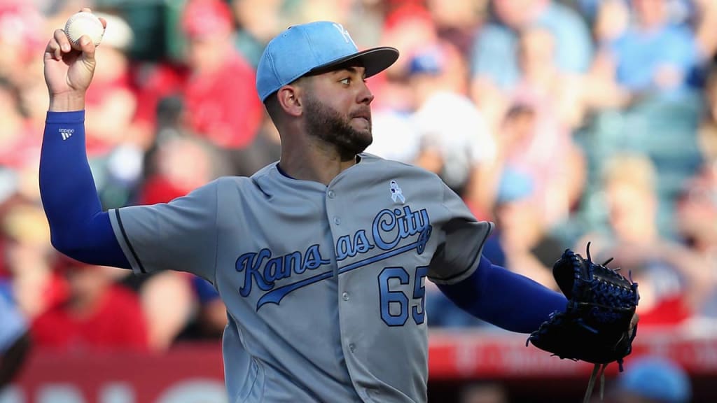 The Royals are donning a different shade of blue for Father's Day weekend. (Getty)