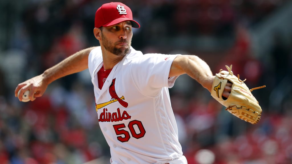 St. Louis Cardinals starting pitcher Adam Wainwright throws during the first inning of a baseball game against the Milwaukee Brewers Wednesday, April 11, 2018, in St. Louis. (AP Photo/Jeff Roberson)