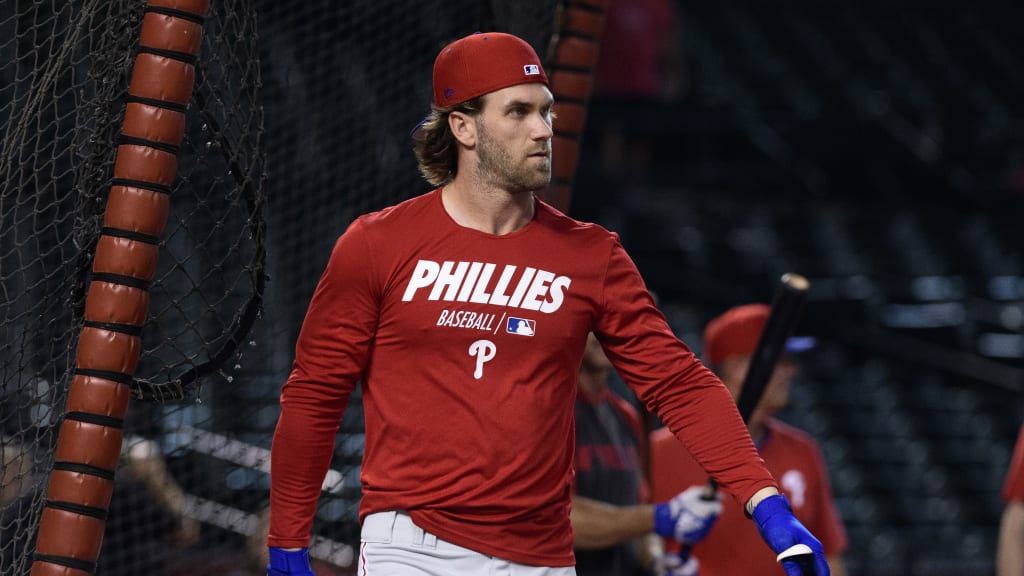 Bryce Harper wore a Phillie Phanatic headband