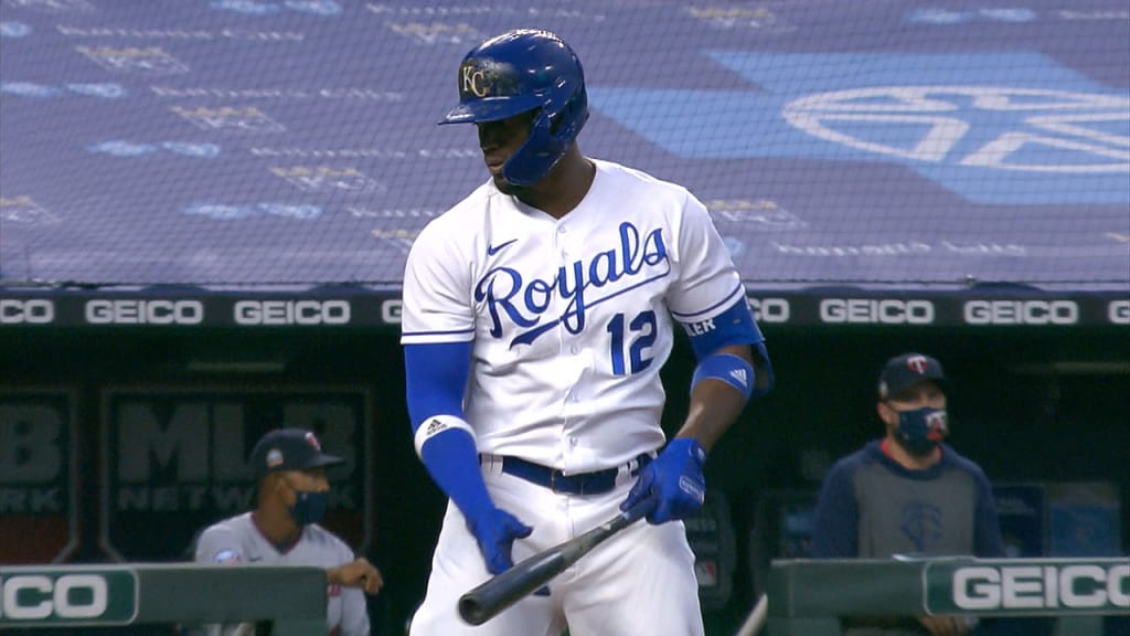 Royals deal slugger Jorge Soler to Atlanta Braves