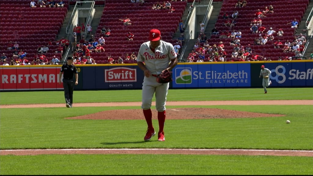 Reds beat Phillies with Nick Lodolo start, Jose Barrero walk-off hit