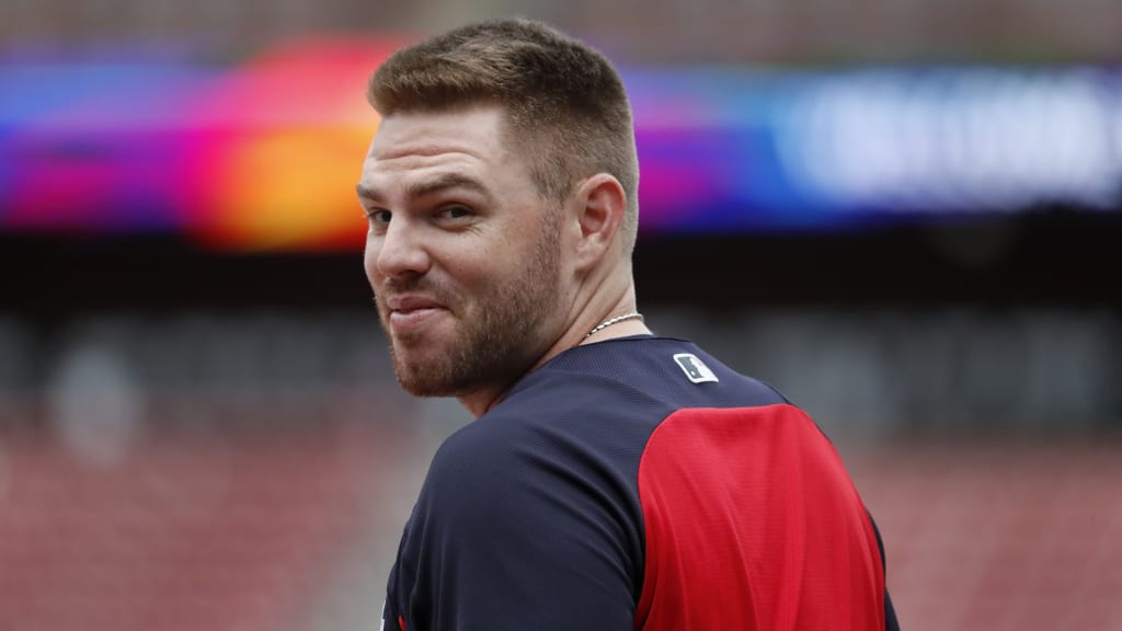 Freddie Freeman donates $125K to Atlanta charities