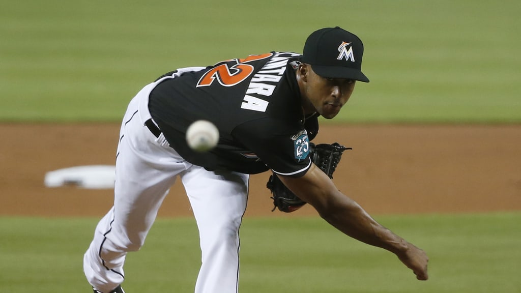 Miami Marlins' Sandy Alcantara delivers a pitch during the first inning of a baseball game against the New York Mets, Friday, June 29, 2018, in Miami. (AP Photo/Wilfredo Lee)
