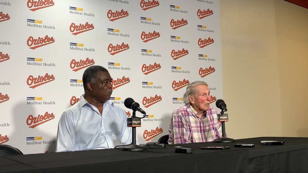 You absolutely have been thrilling me': Brooks Robinson's return