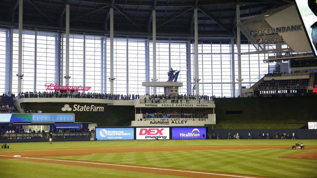 The New Miami Marlins Park Is A True Custom Installation For A  Florida-Based Contractor - CUSTOM Building Products