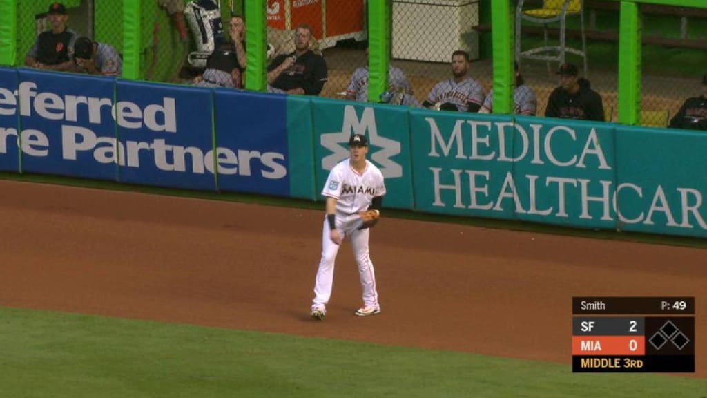 Smith escapes 3rd-inning jam