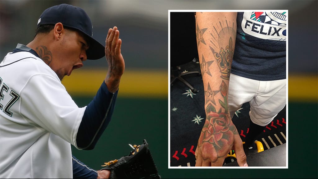 La familia y el béisbol inspiran los tatuajes de Félix
