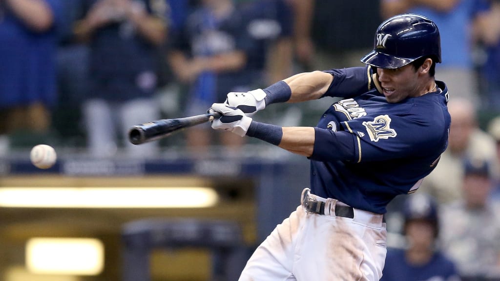 Did Yelich get a new haircut? He looks a bit different. : r/Brewers