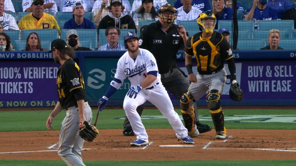 Max Muncy deserves more playing time - Beyond the Box Score