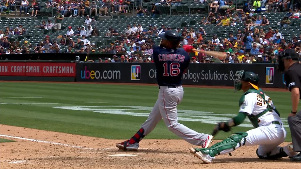 MLB: Christian Bethancourt con gran ofensiva en la victoria de Oakland