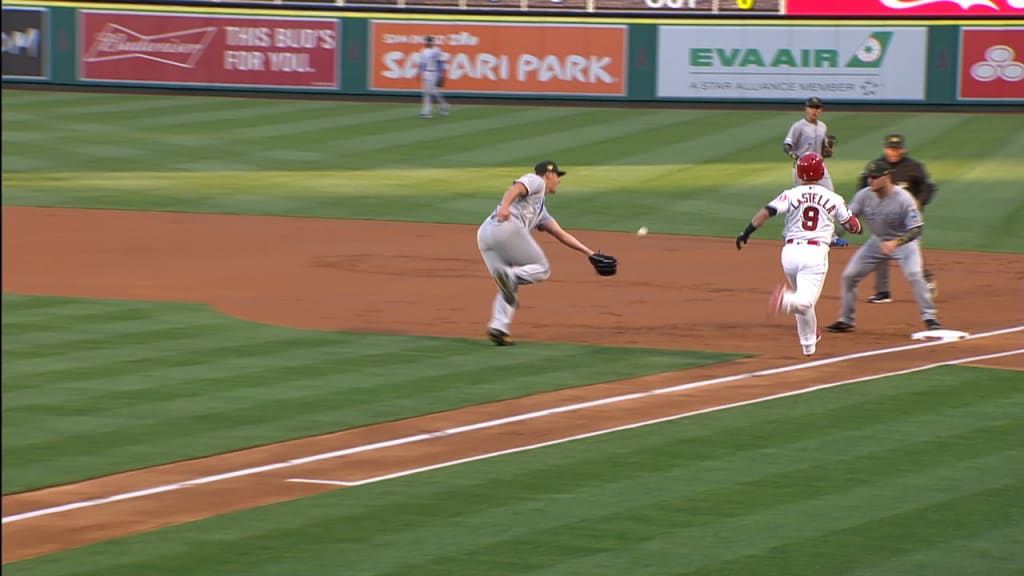 Keller's nice flip to first