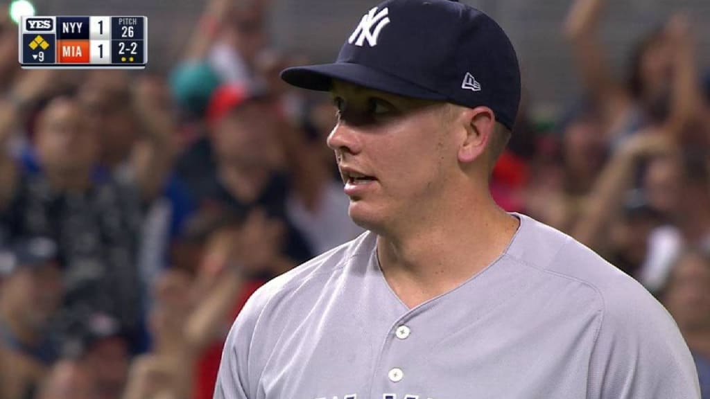 MIA@ATL: Dietrich hit by foul in dugout, leaves game 