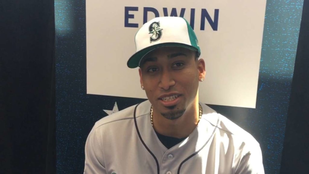 Edwin Díaz has no regrets about playing in World Baseball Classic