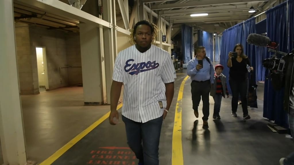 Vlad Guerrero Jr. wears father's Expos jersey to debut