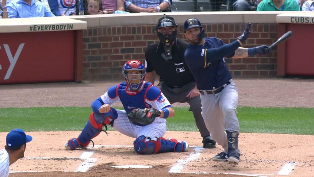 Pina's 2-run single