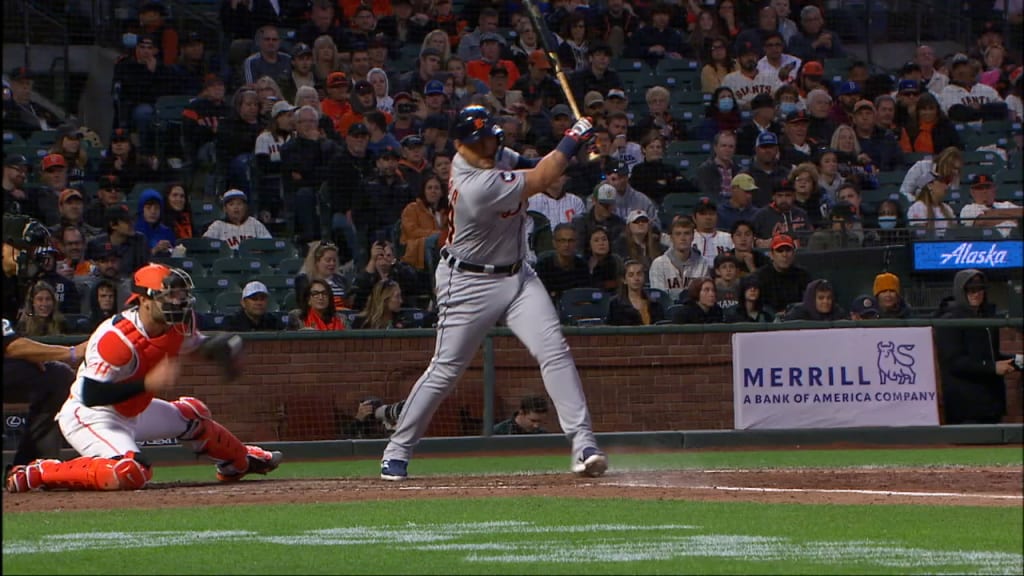 Miguel Cabrera passes Rickey Henderson on MLB hits list