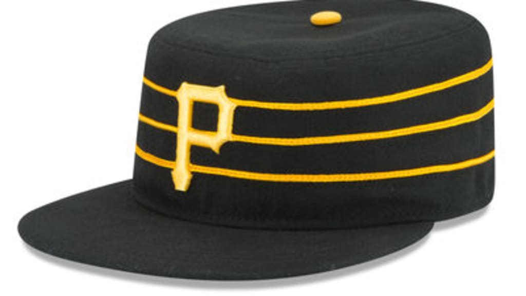 Old school store pirates hat