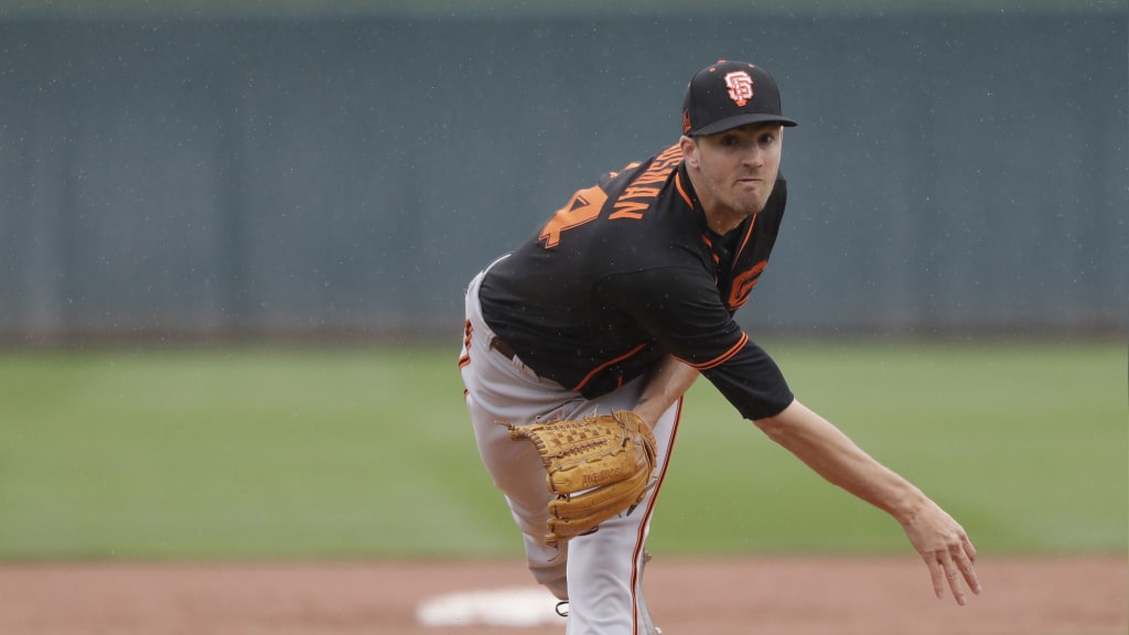 Giants' Kevin Gausman allows first vs St. Louis hit in 7th